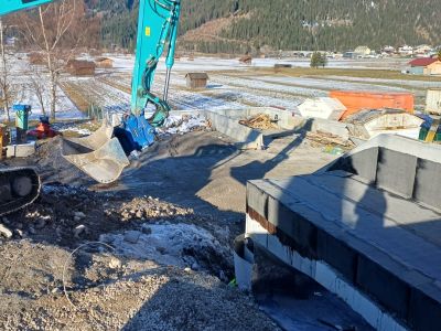 97d9b94f 2721 4666 89c8 81ee864a82b1