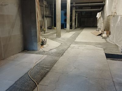 A9002005 103f 4e0f 9f27 E8447f068566