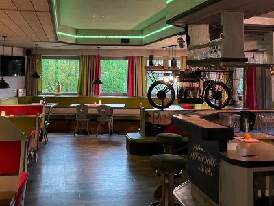 Freizeitbetriebe Zugspitze Restaurant Wall