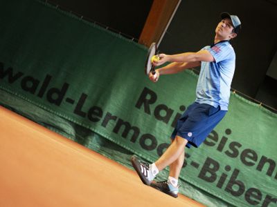 Tennishalle Ehrwald Aufschlag 167